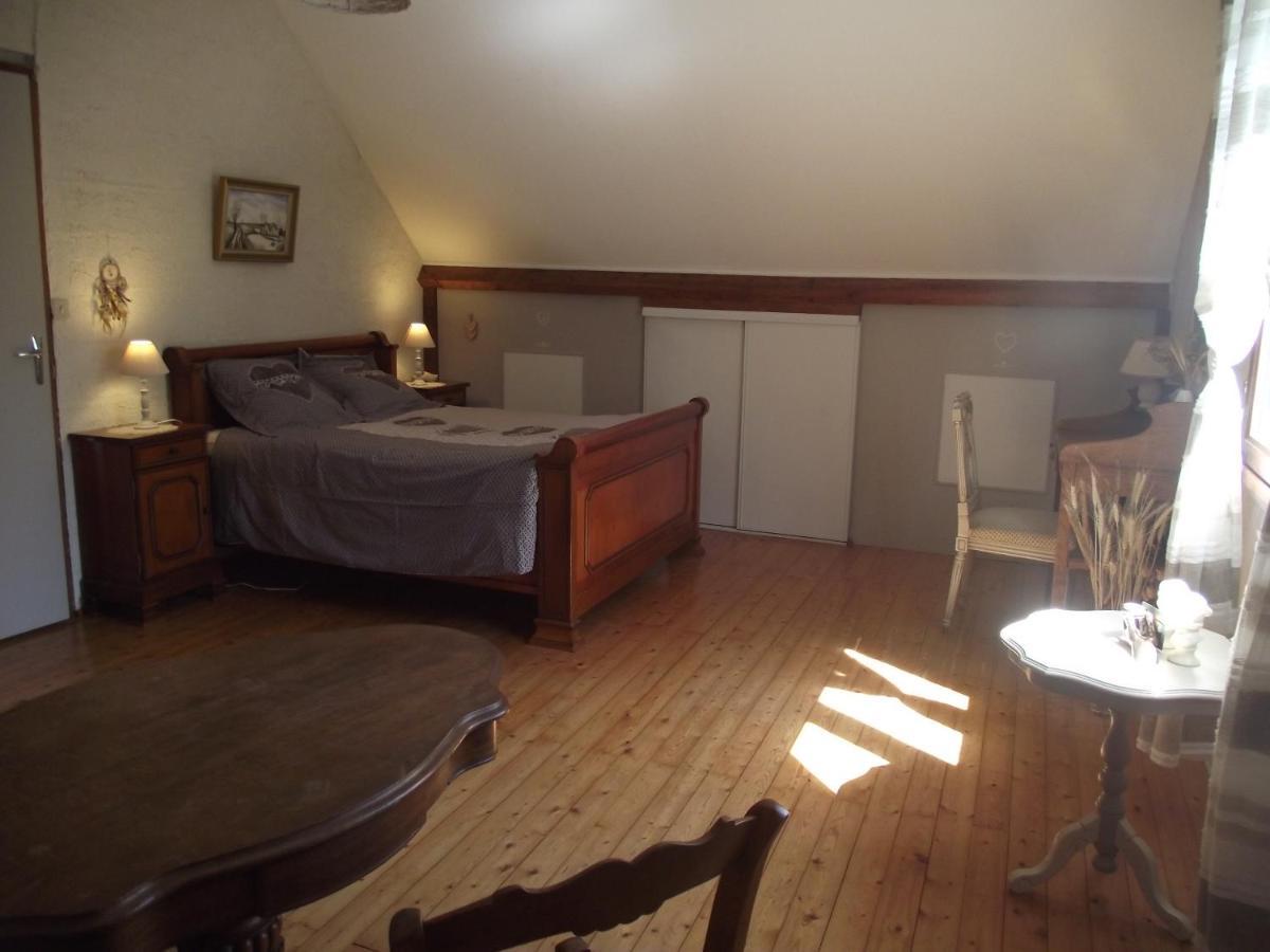Chambres Du Gres Rouge De Beauval Exterior foto